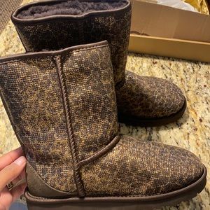 Ugg classic short leopard glitter boots
